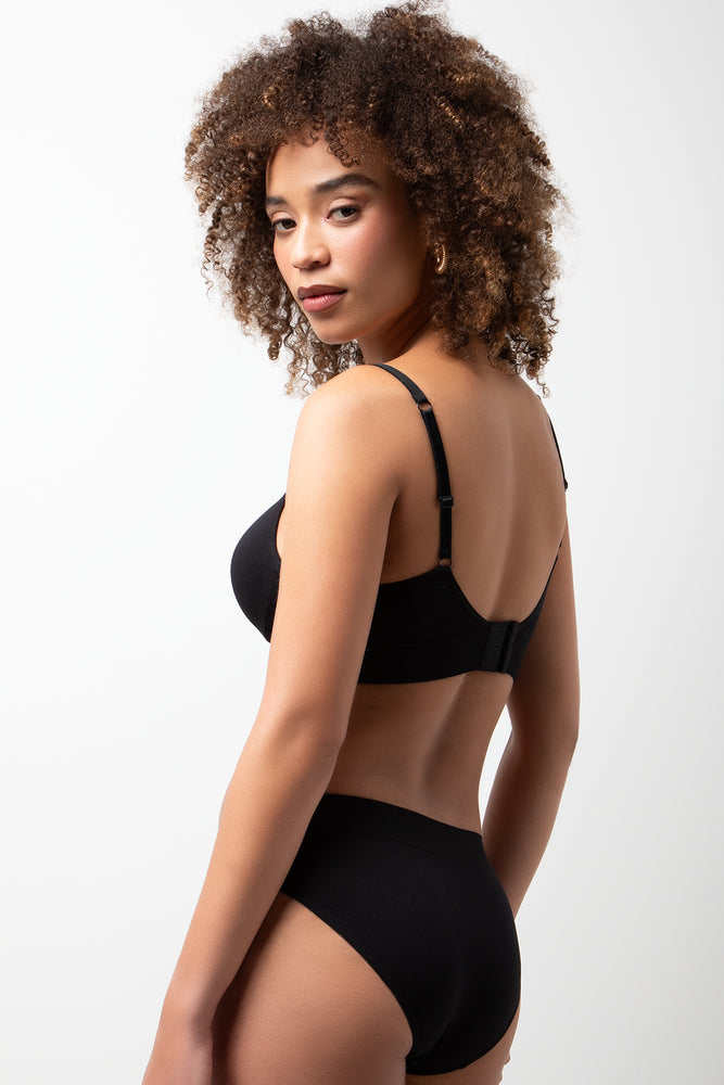 3 Pack Seamfree Bikini Panties Black And Grey (3)
