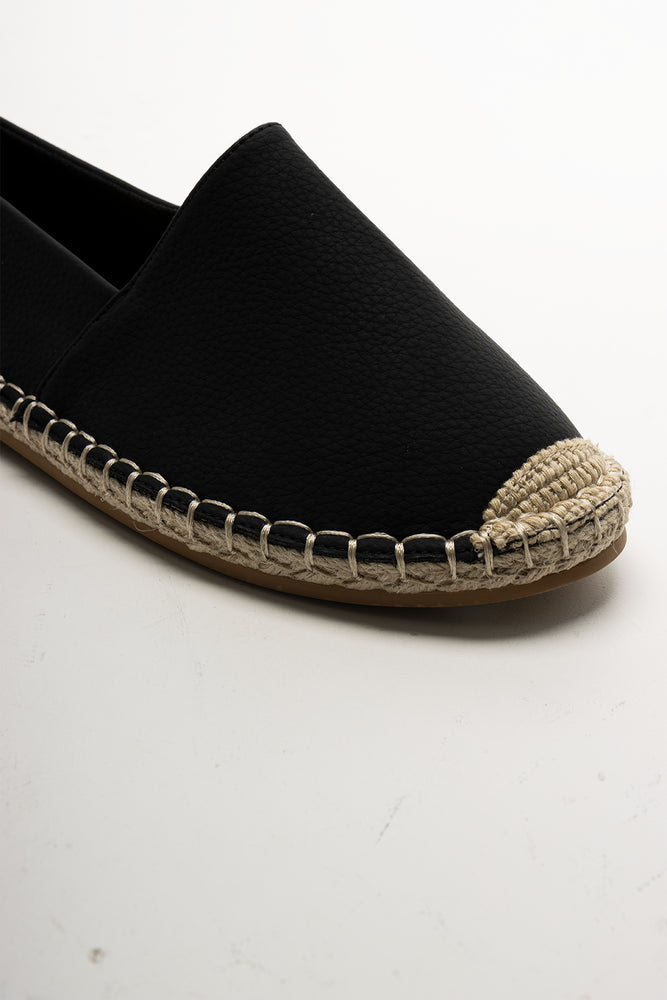 Slip On Shoes Black (2)