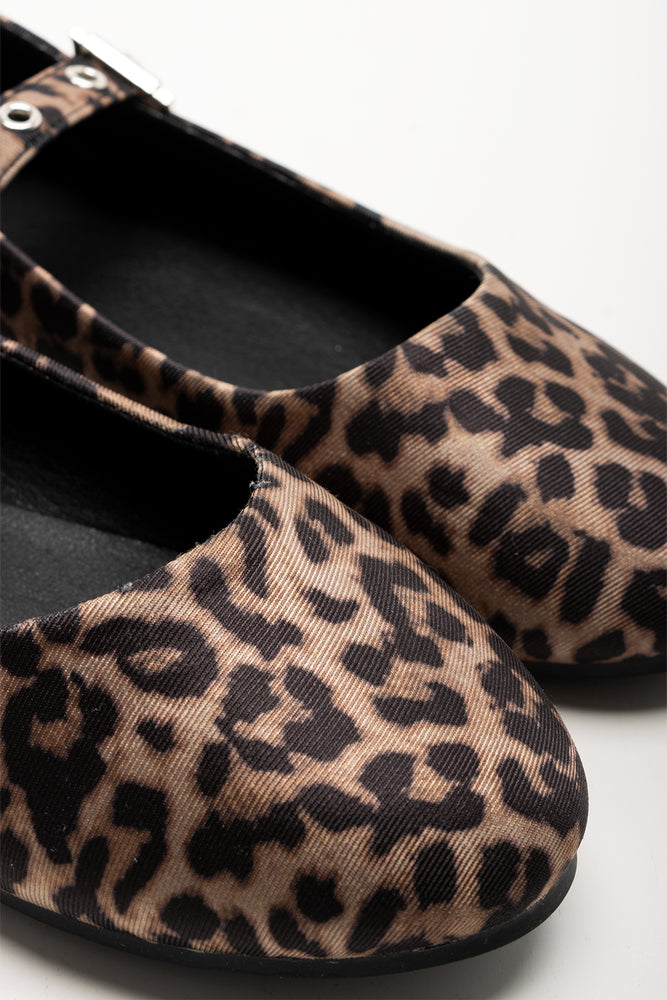 Leopard Print Mary -Jane Pump (2)