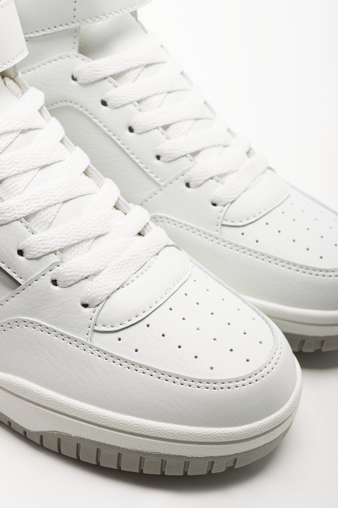 Skate High Top Sneakers White (2)