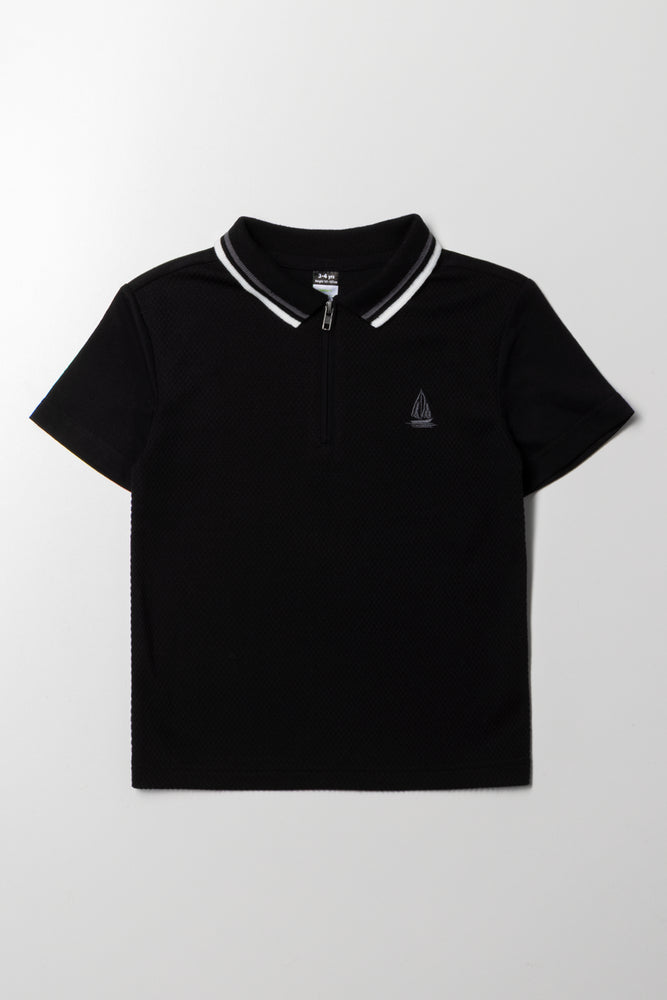 Textured Short Sleeve Golfer Black