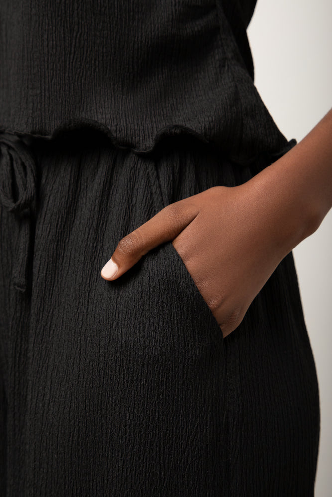 Crinkle Pants Black (3)