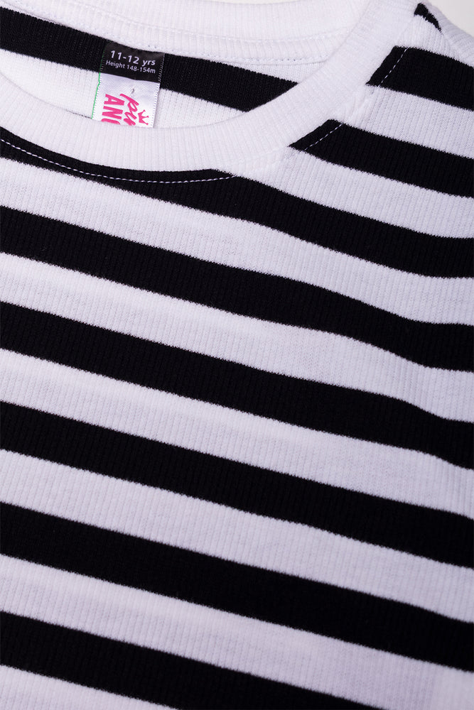 Stripe Short Sleeve T-Shirt Black And White (1)