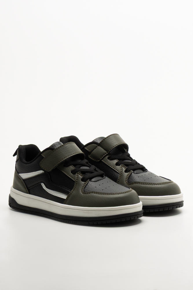 Skate Sneakers Black