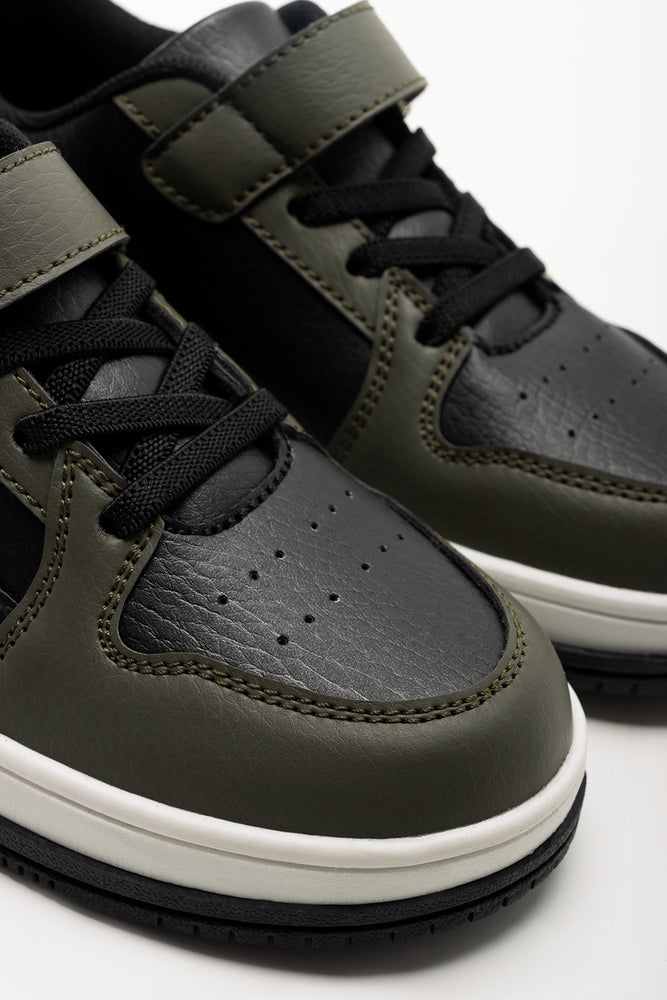 Skate Sneakers Black (2)