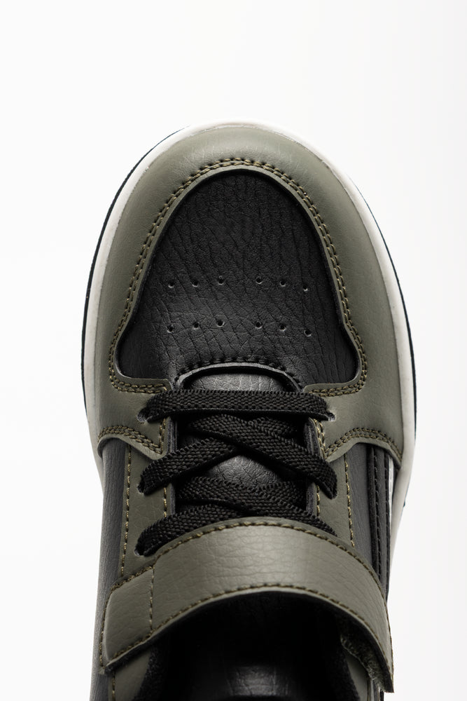 Skate Sneakers Black (4)
