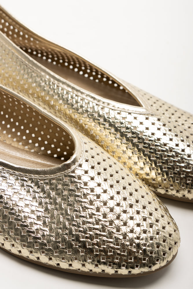 Weave Pumps Gold (2)