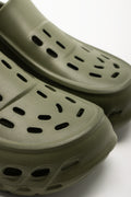 Clogs Green (2)