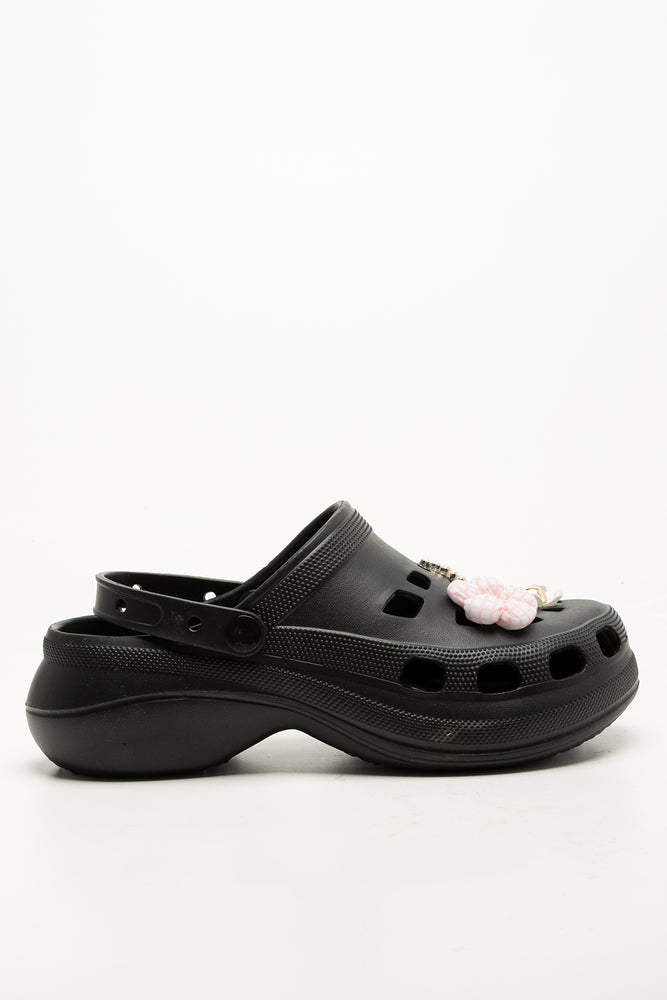 Chunky Daisy Clogs Black (1)