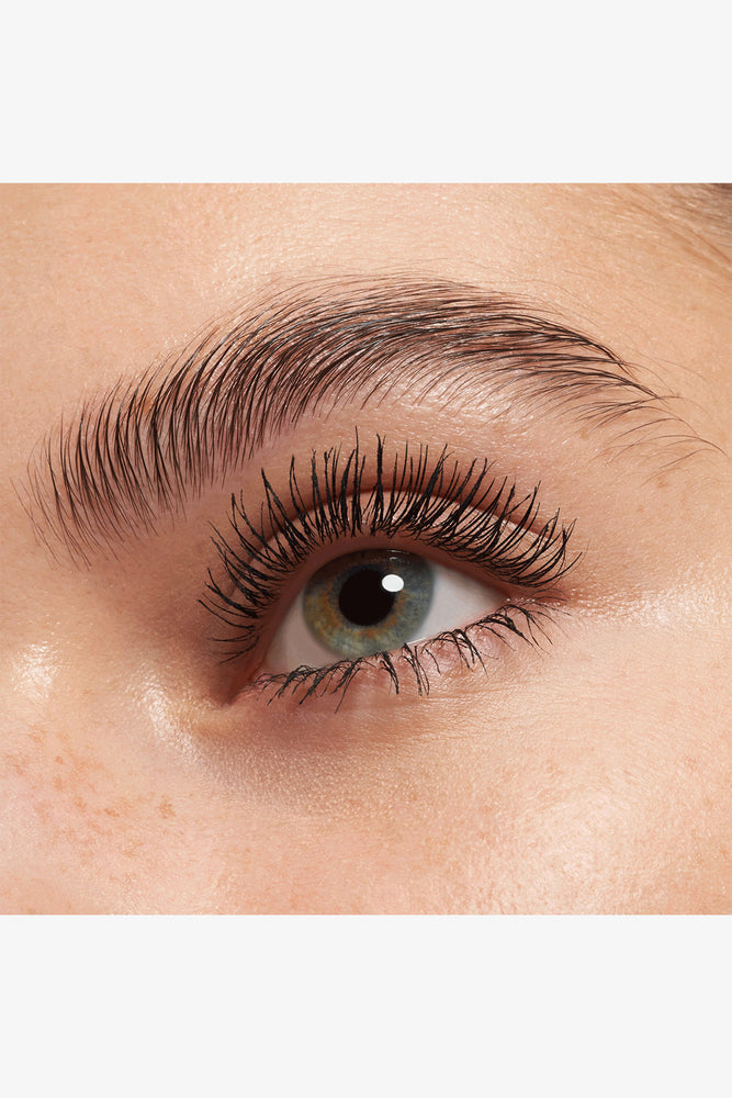 Essence I Love Extreme Vol. Mascara 01 (2)