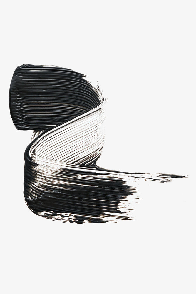 Essence I Love Extreme Crazy Volume Waterproof Mascara (5)