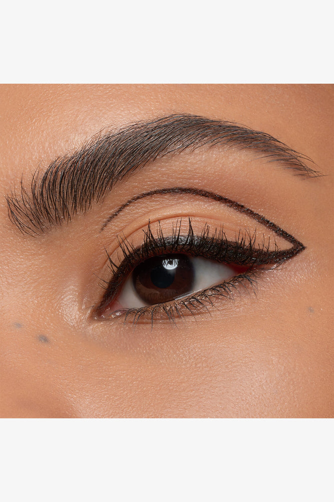 Essence Eyeliner Pen Extra Long Lasting 010 (2)