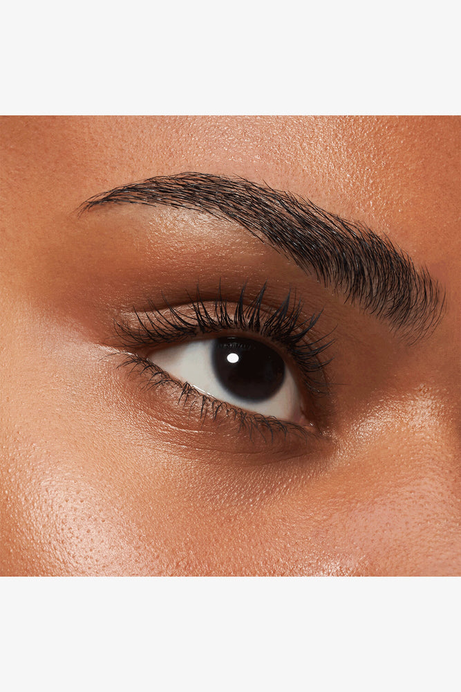 Essence All Eyes On Me Mascara 01 (3)