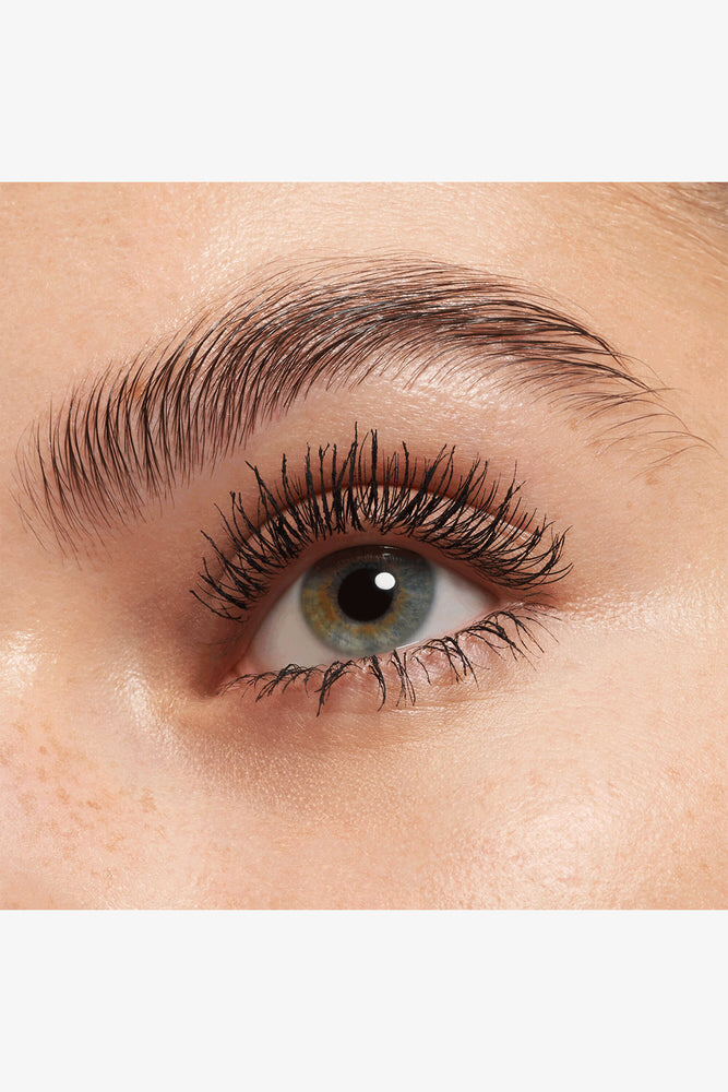 Essence Get Big Lashes Volume Boost Mascara (3)