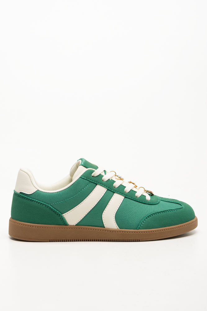 Retro Charm Sneakers Green