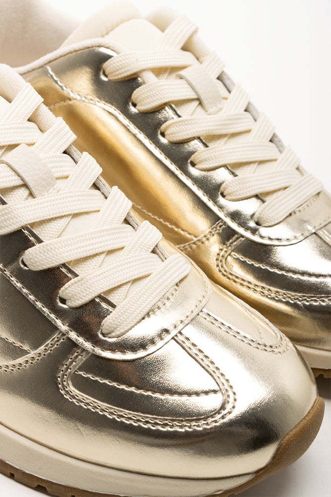 Metallic Retro Trainers Gold (2)