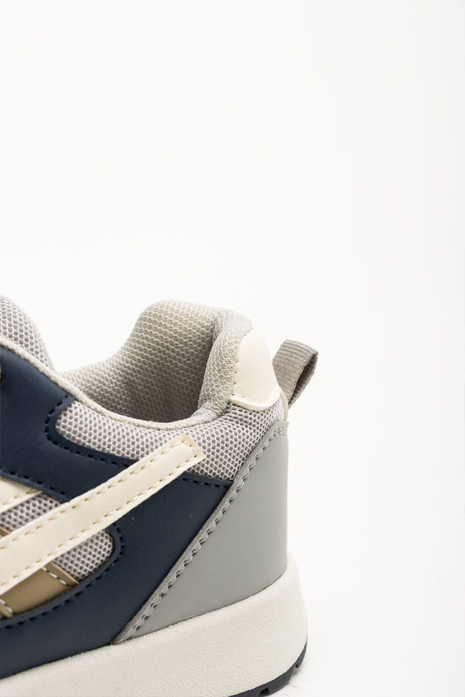 Retro Trainers Grey (3)