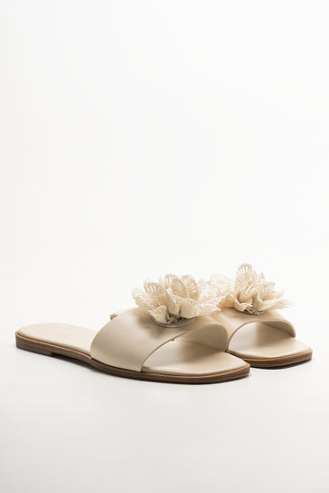 Flower Trim Mule Natural