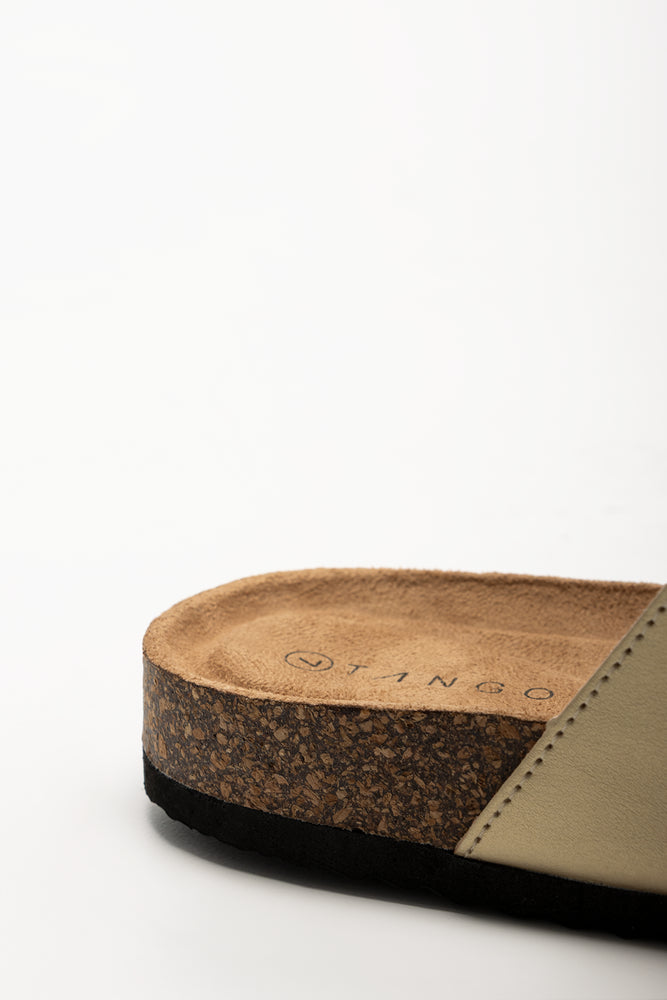 Toe Post Sandals Gold (3)