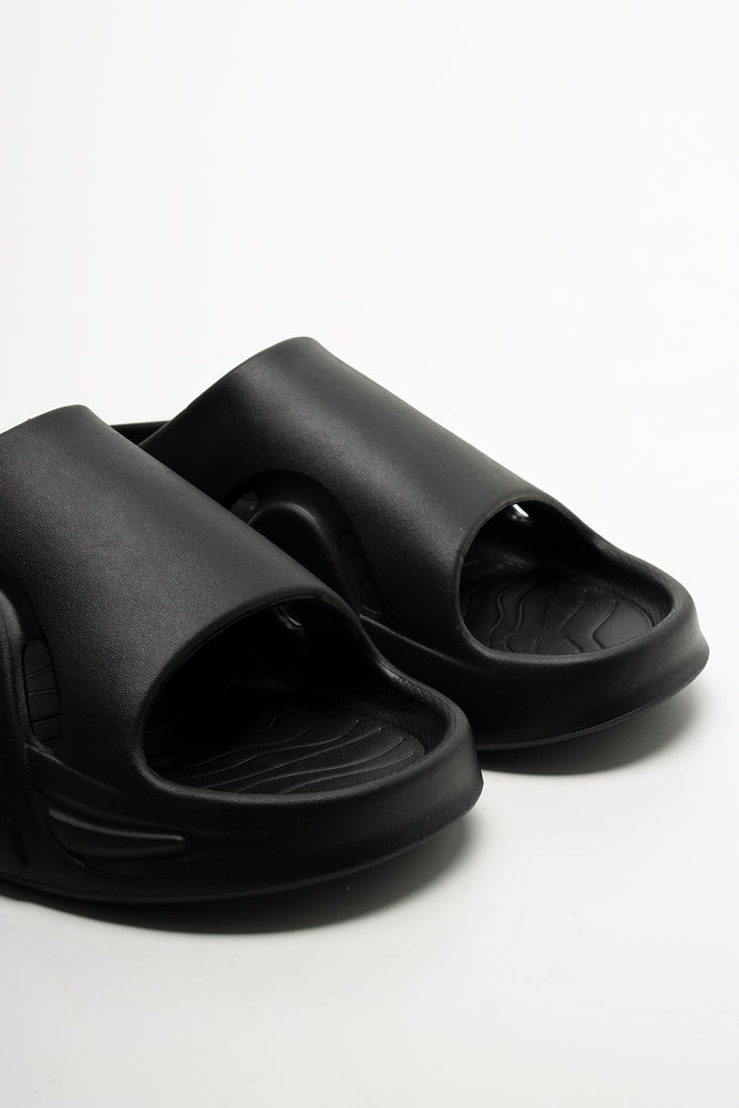 Moulded Triangle Slides Black (2)