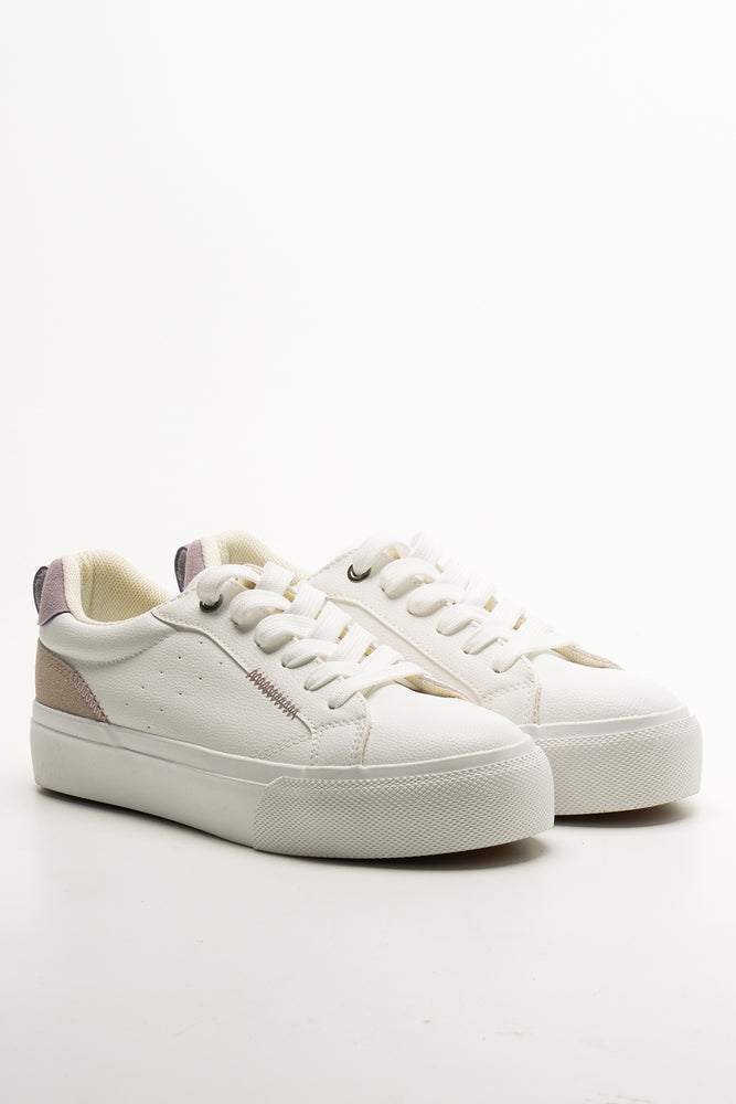 Sneakers White