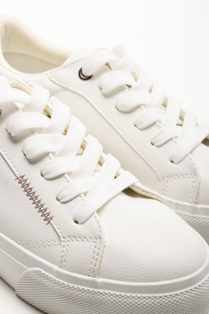 Sneakers White (2)