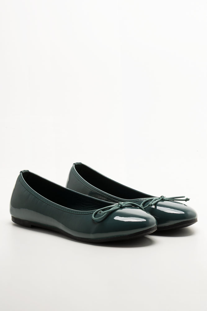 Almond Pumps Green