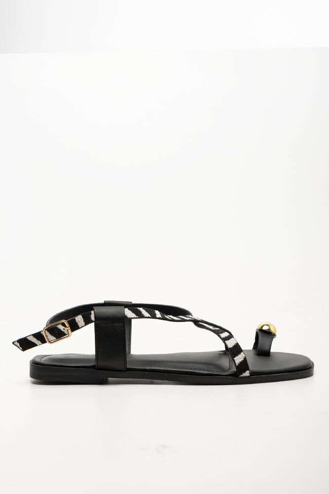 Toe Post Sandals Black