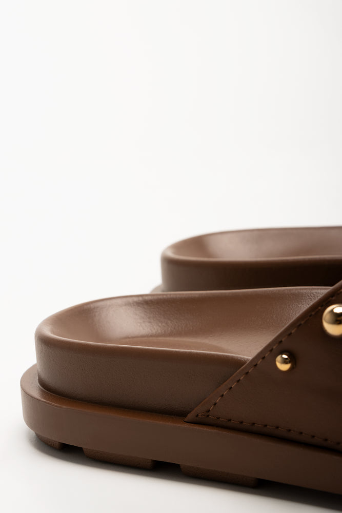 Cross Over Sandals Brown (3)