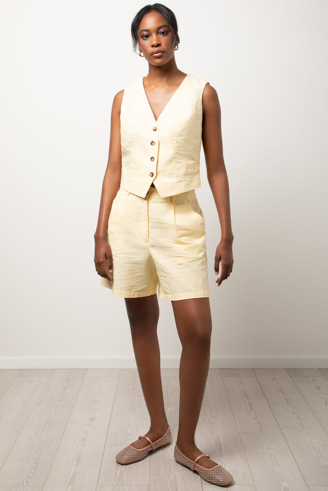 Bermuda Shorts Butter Yellow