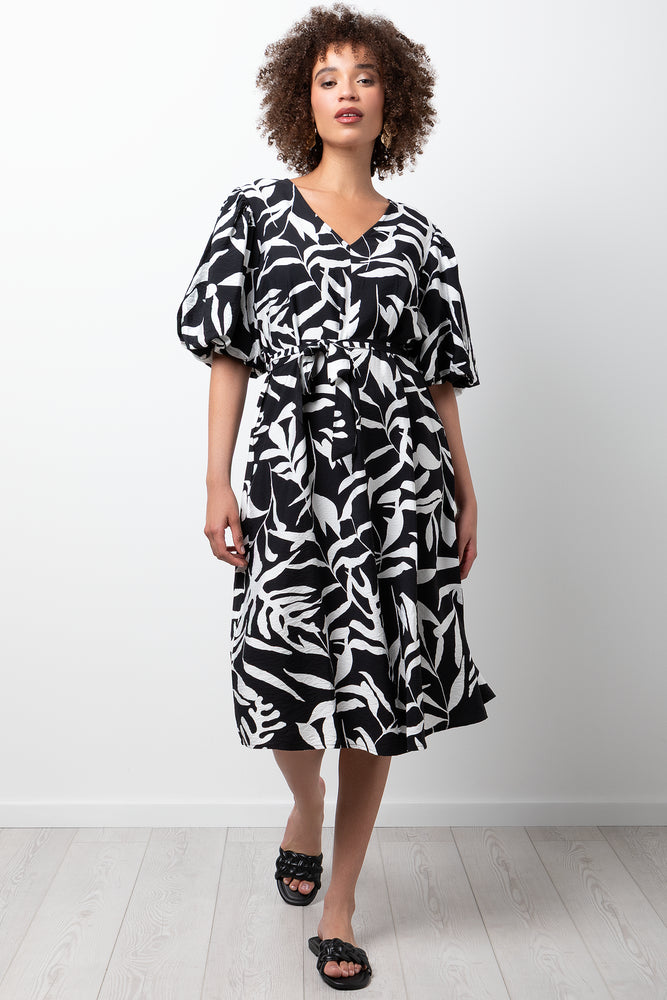 Puff Sleeve Dress Black & White | Dresses & Jumpsuits | Ackermans Puff Sleeve Dress Black & White | Dresses & Jumpsuits | Ackermans