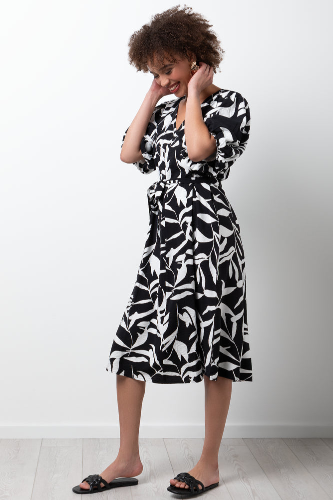 Puff Sleeve Dress Black & White