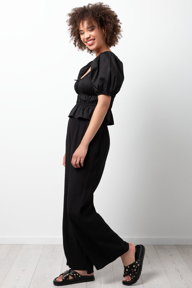 Poplin Puff Sleeve Top Black (1)