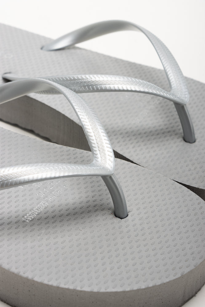 Flip Flop Grey (2)