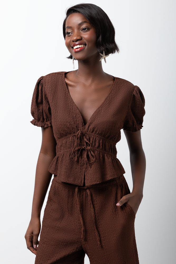 Short Puff Sleeve Bubble Knit Top Brown