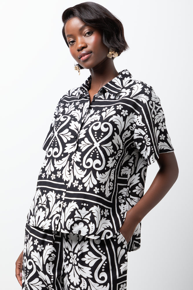 Short Sleeve Resort Shirt Black