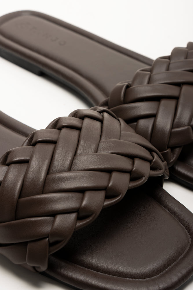 Weave Mule Sandals Brown (2)