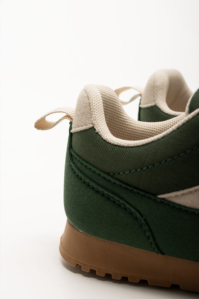 Retro Trainers Green (3)