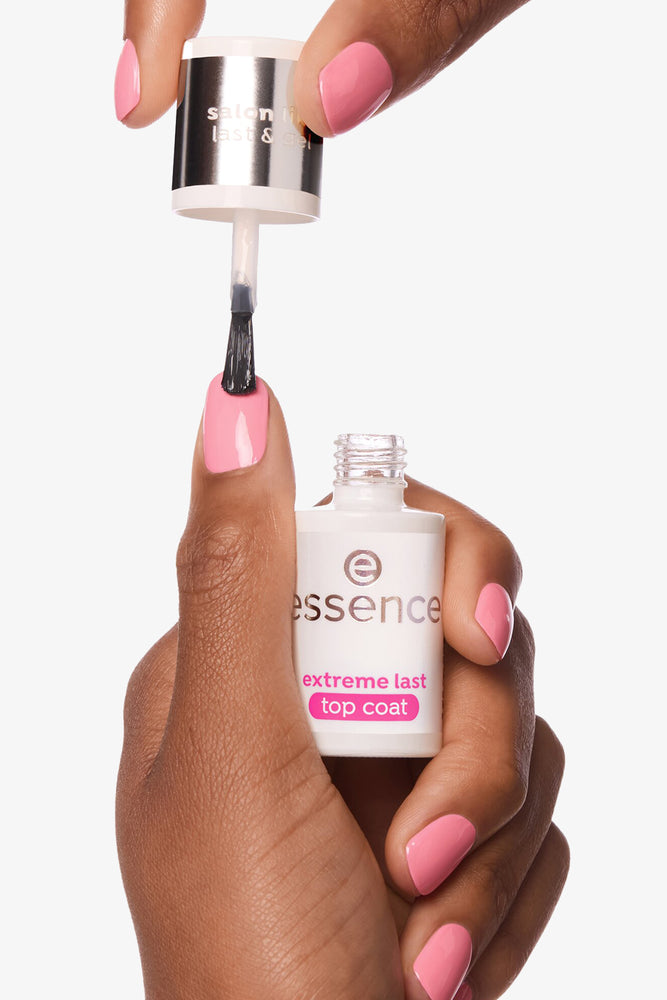 Essence Extremely Lasting Top Coat 01
