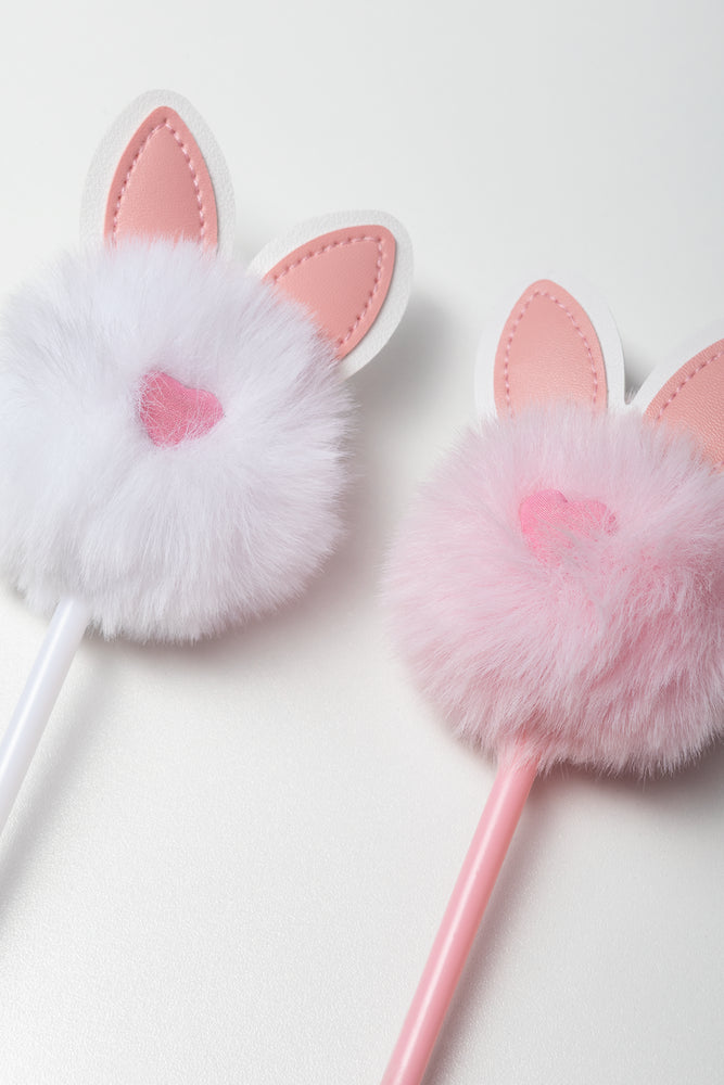 Fluffy Pen (1)