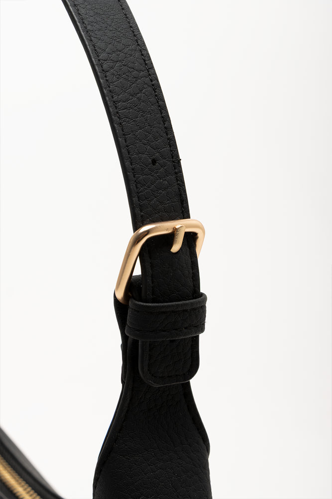 Crescent Bag Black (4)