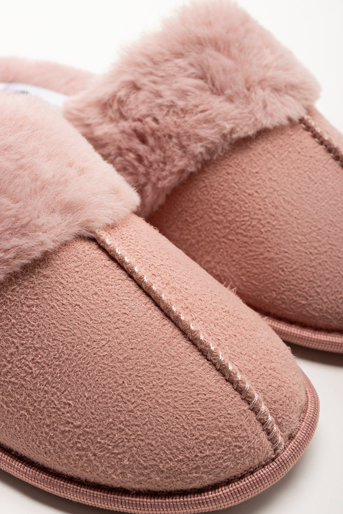 Seam Slippers Pink (2)