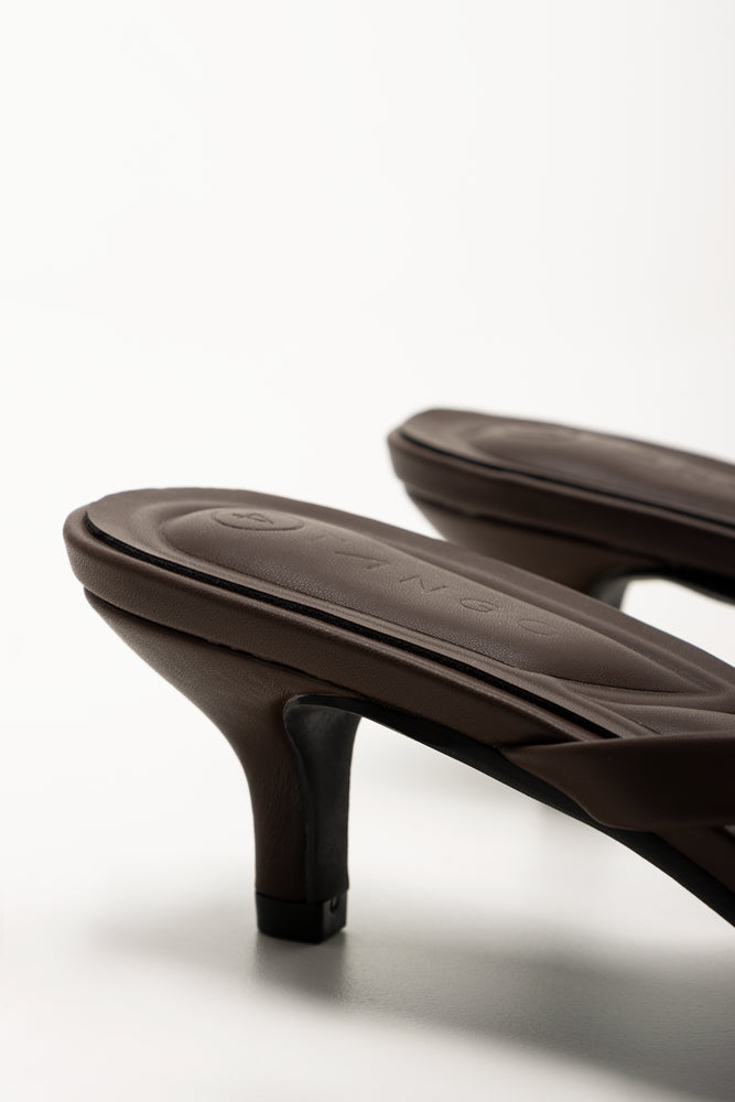 Thong Heels Black (3)