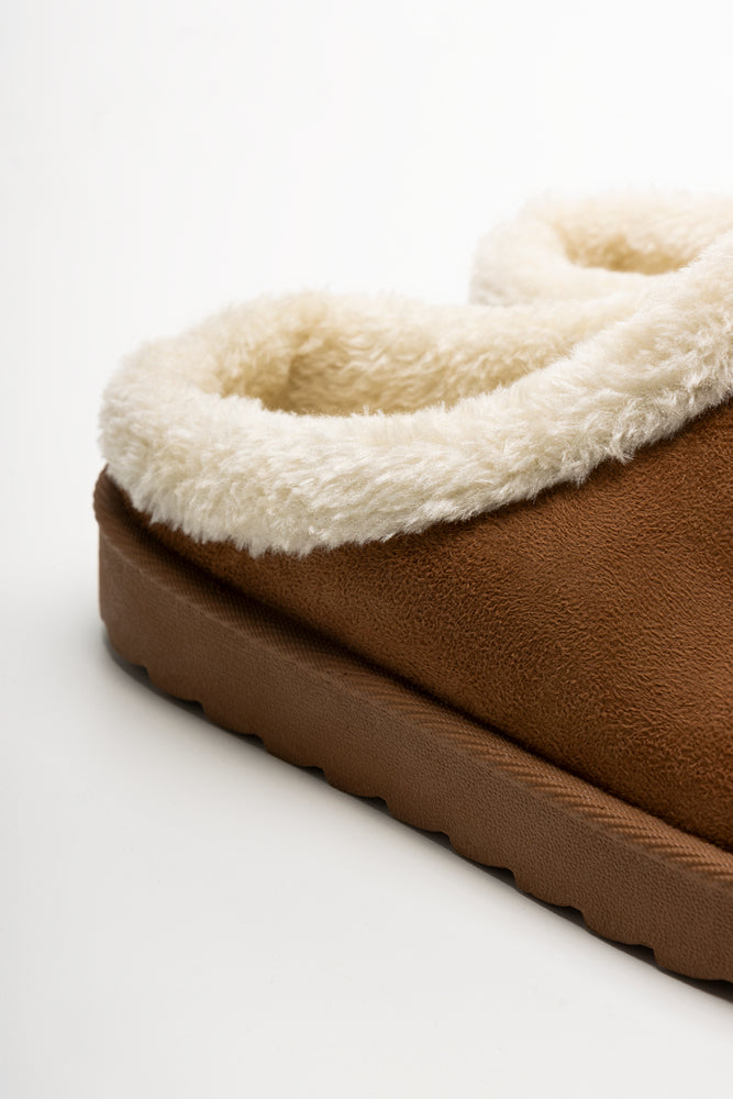 Slippers Tan (3)