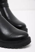 Boot Black (2)