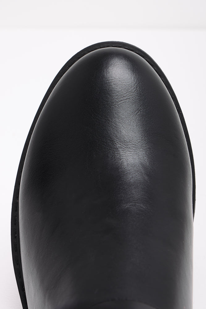 Boot Black (4)