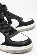 Hight Top Sneakers Black And White (2)