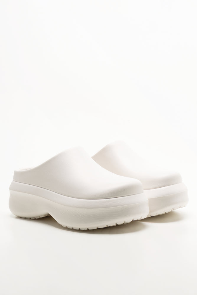 Platform Mule Clogs Cream