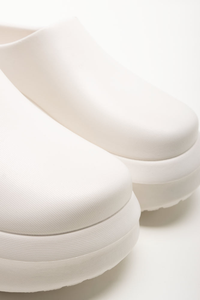 Platform Mule Clogs Cream (2)