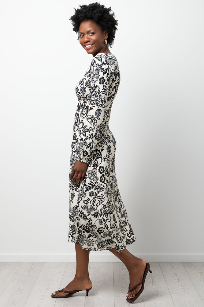 Paisley Crinkle Dress Black And White (1)